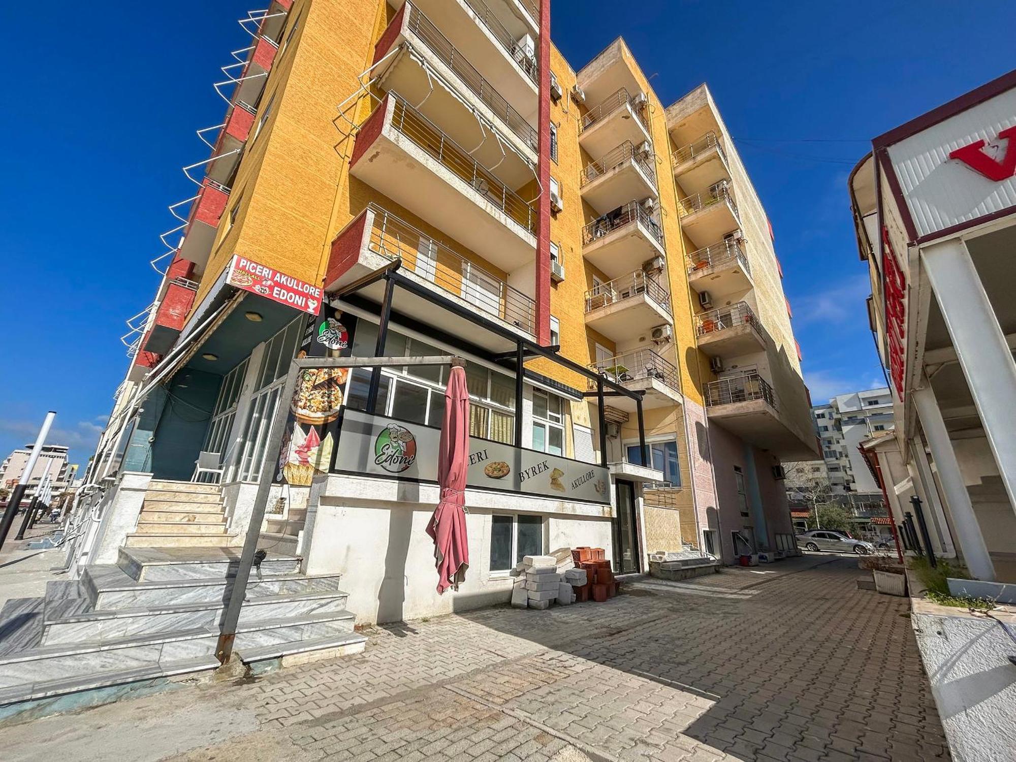 Pavaresia 669 Apartament